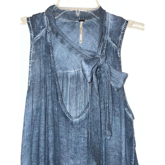 Free People Tie Front Shirttail Tank Top Blue Stonewash Size XS - Picture 3 of 8